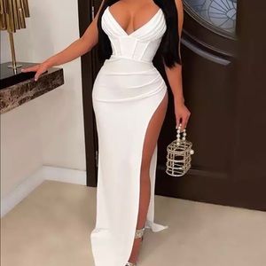 Elegant spaghetti strap dress